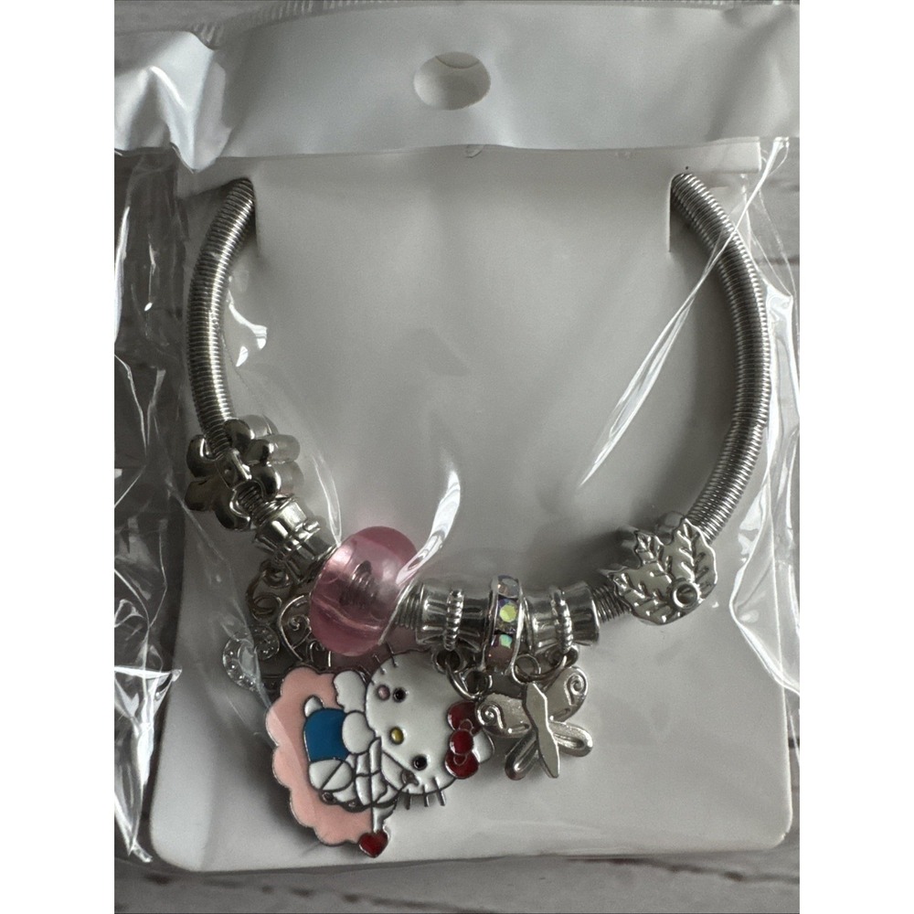 NEW!! Hello Kitty Charm Bracelet  Stretch‎ - Hearts & Butterfly